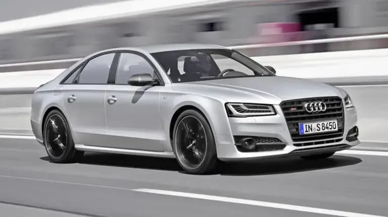 Audi S8 Plus (D4)