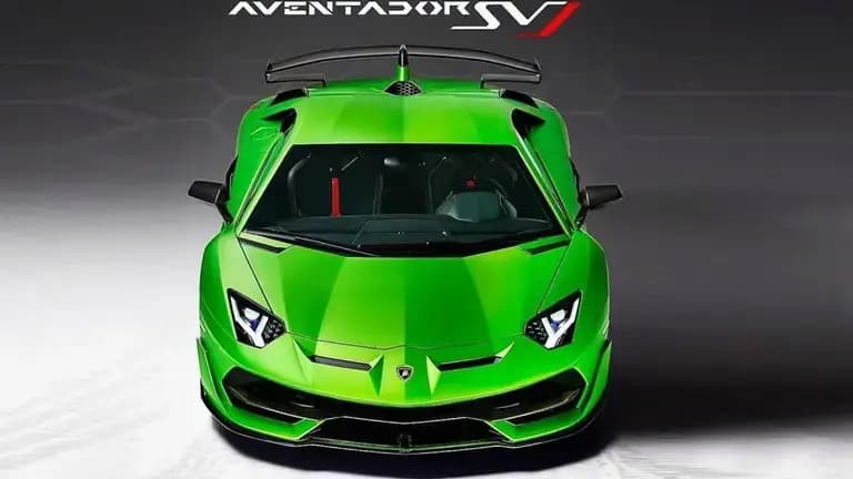 Lamborghini Aventador SVJ